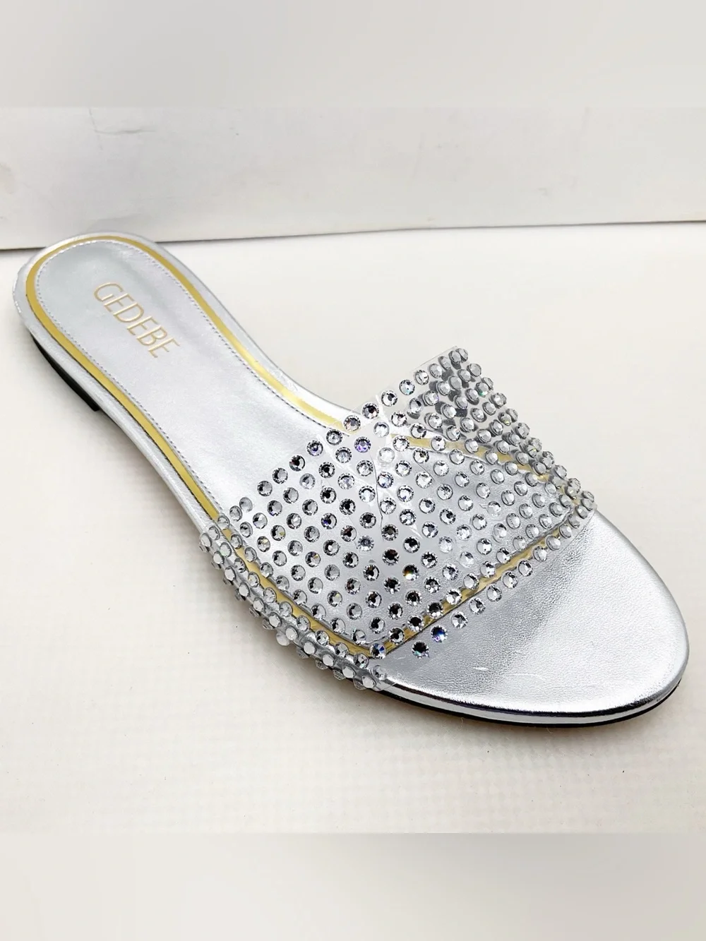 🆕{Gedebe} Metallic Leather Silver Crystal  Embellished Slides Sandals